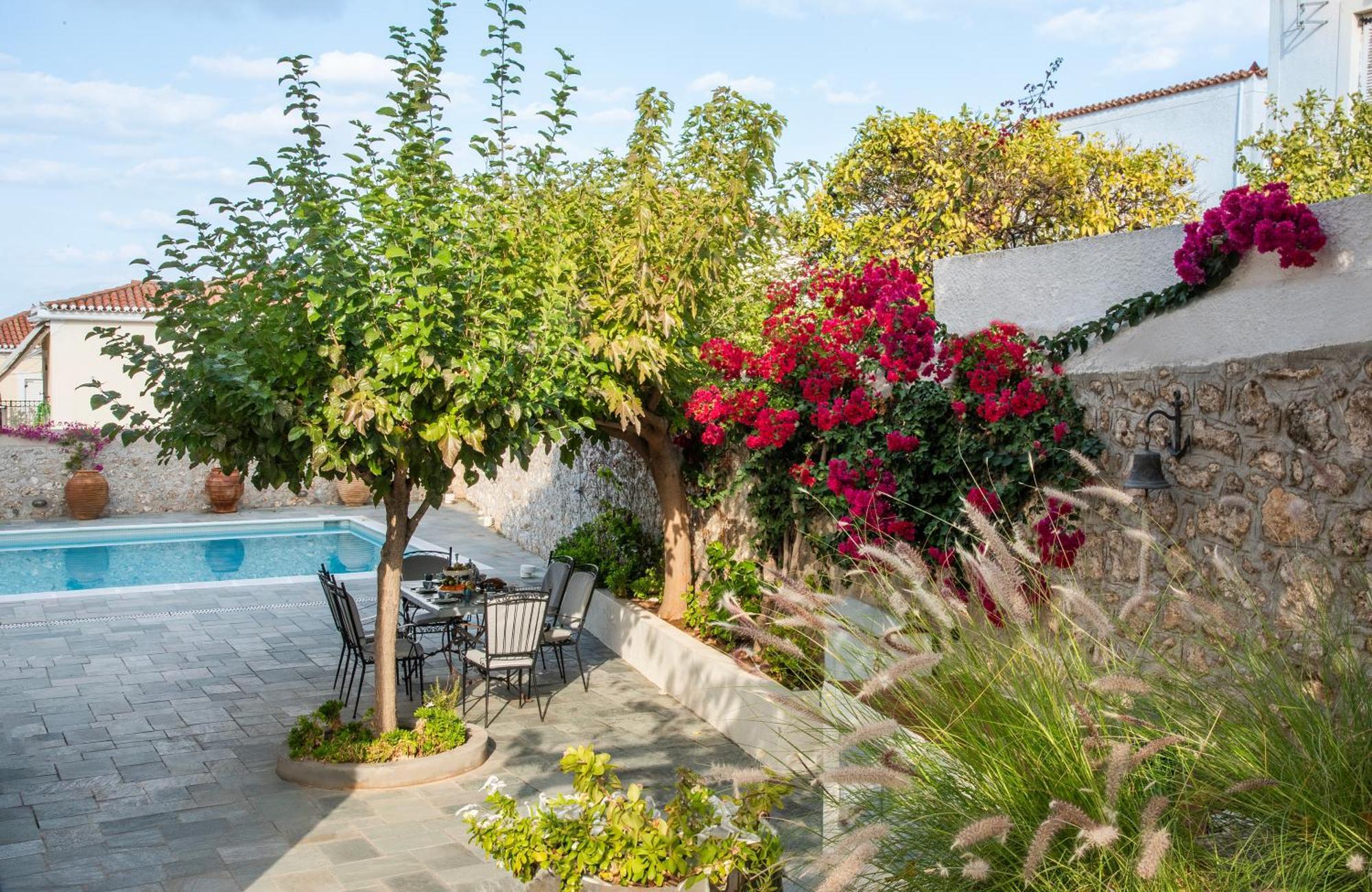 Villa 1853, Spetses Ground Floor Bagian luar foto